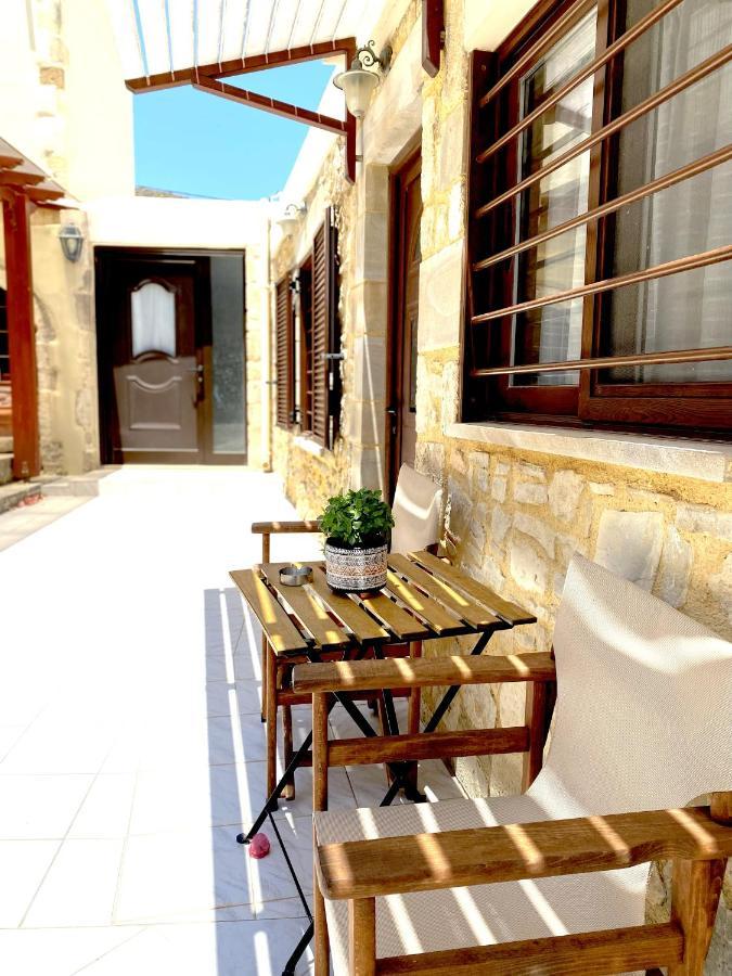 Apartment Lithos House And